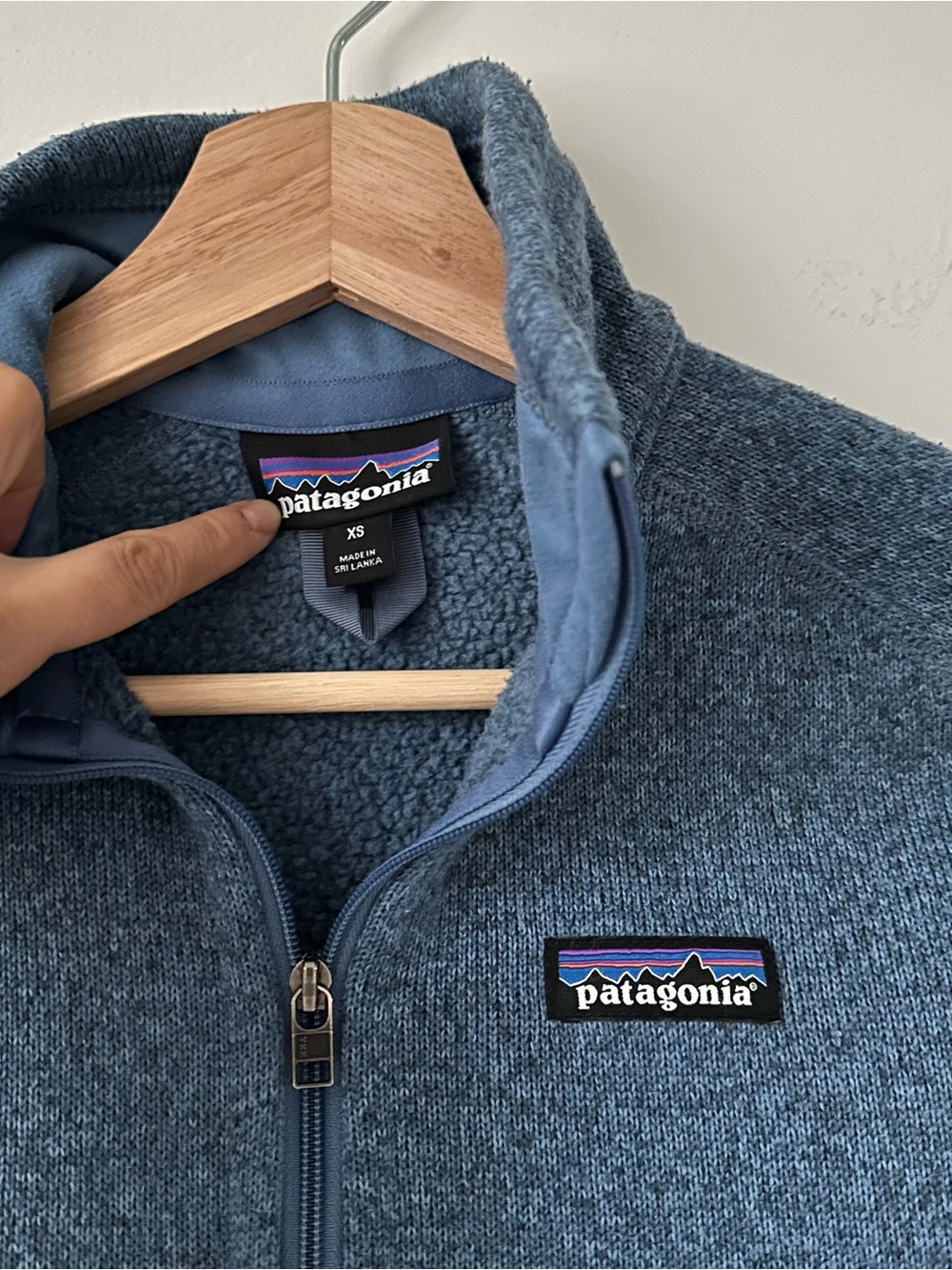 Patagonia Woman’s Zip Up Jacket Blue Size XS - Picture 2 of 4